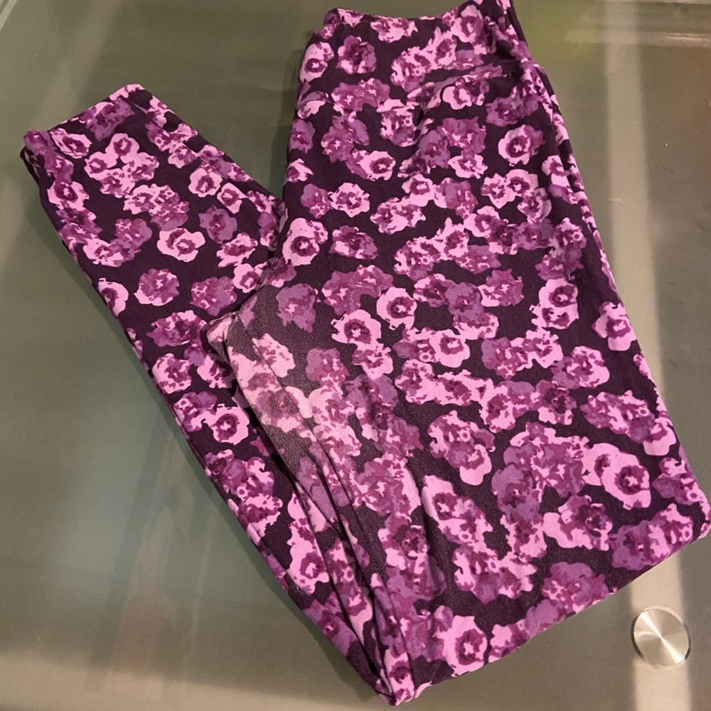 Purple Flower Lularoe Leggings One Size